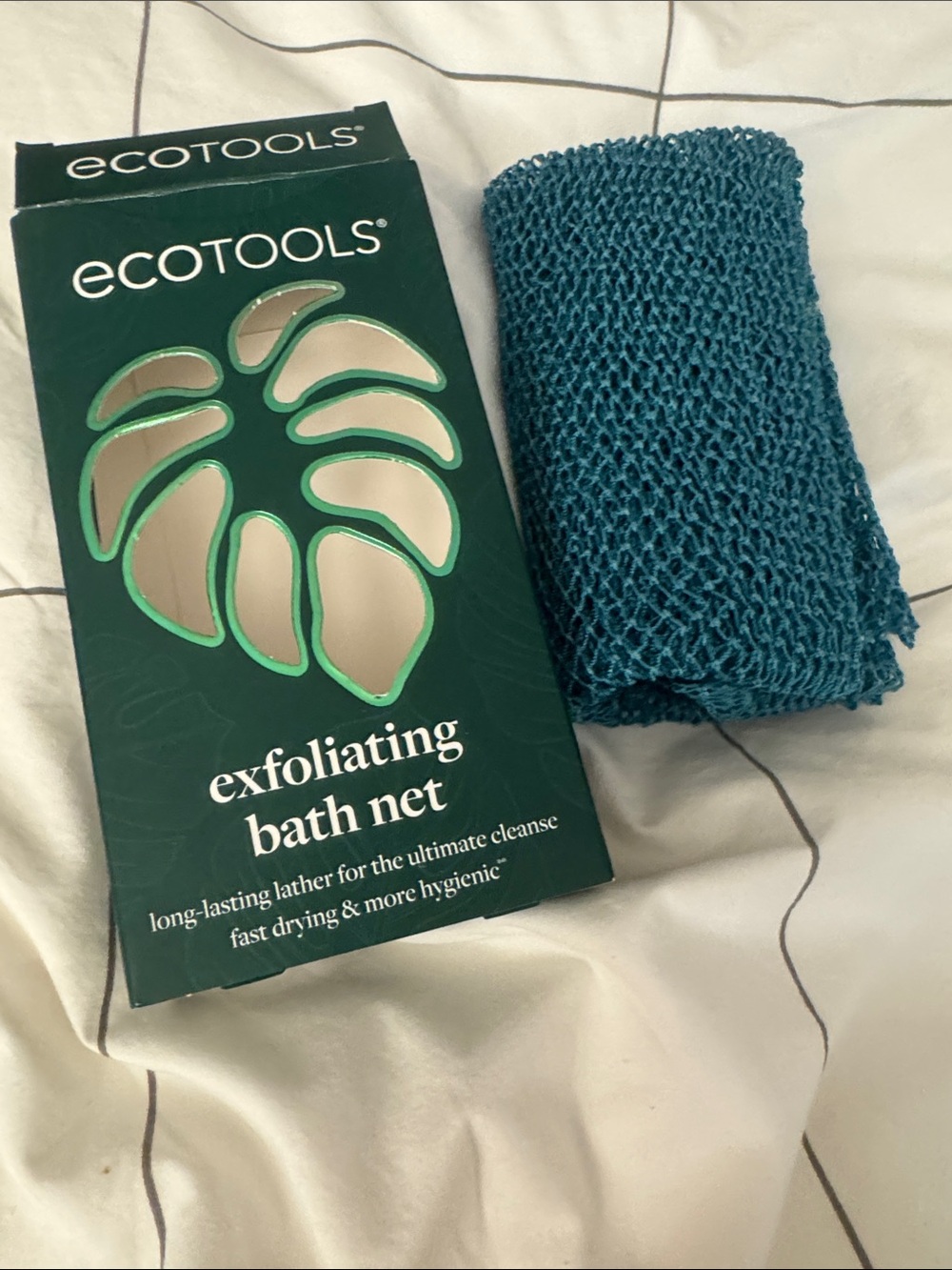 Exfoliating bath net